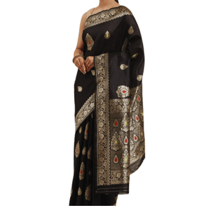 Stylish & Glorious Printed Silk Saree With Blouse Piece For Women